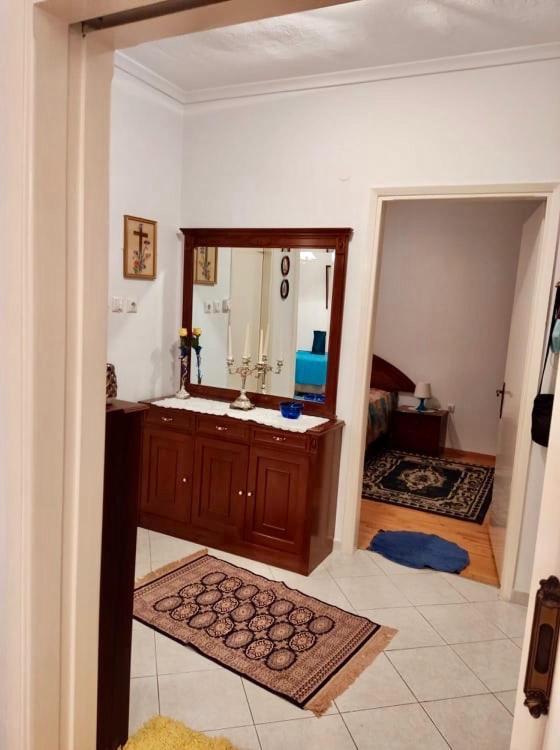Marys House , Lovely 2-Bedroom Apartment Thessaloniki Exterior photo